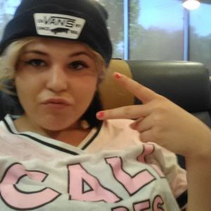 Meet your Posher, Stephanie